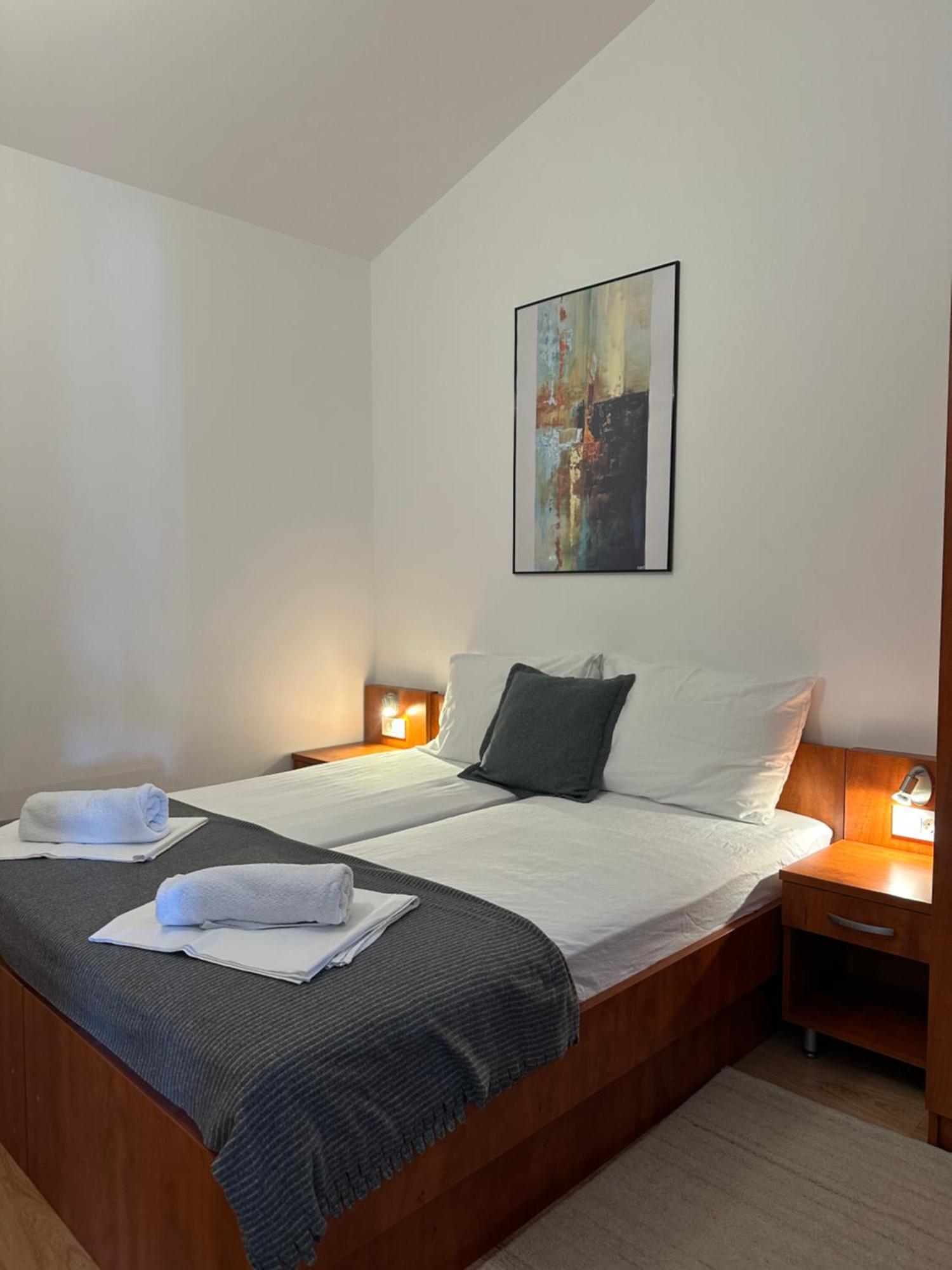 נובליה Apartmani Samec מראה חיצוני תמונה